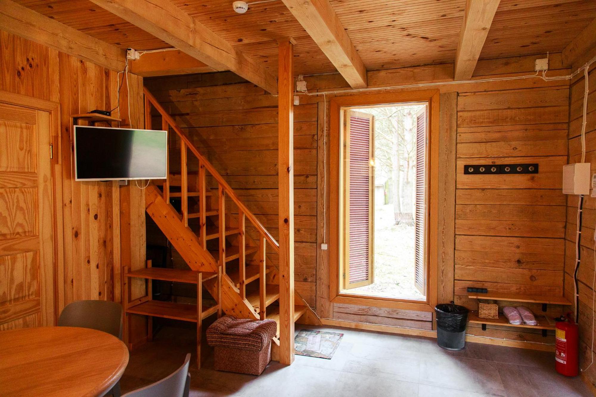 Roze Guest Houses Sklandas Bernati Exterior photo