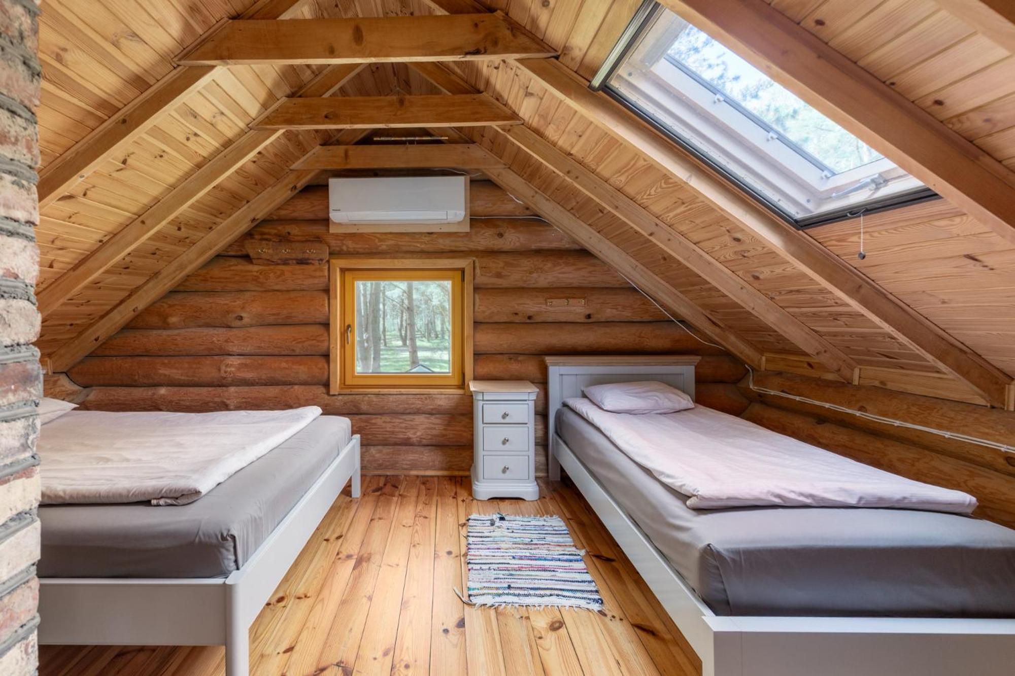 Roze Guest Houses Sklandas Bernati Exterior photo