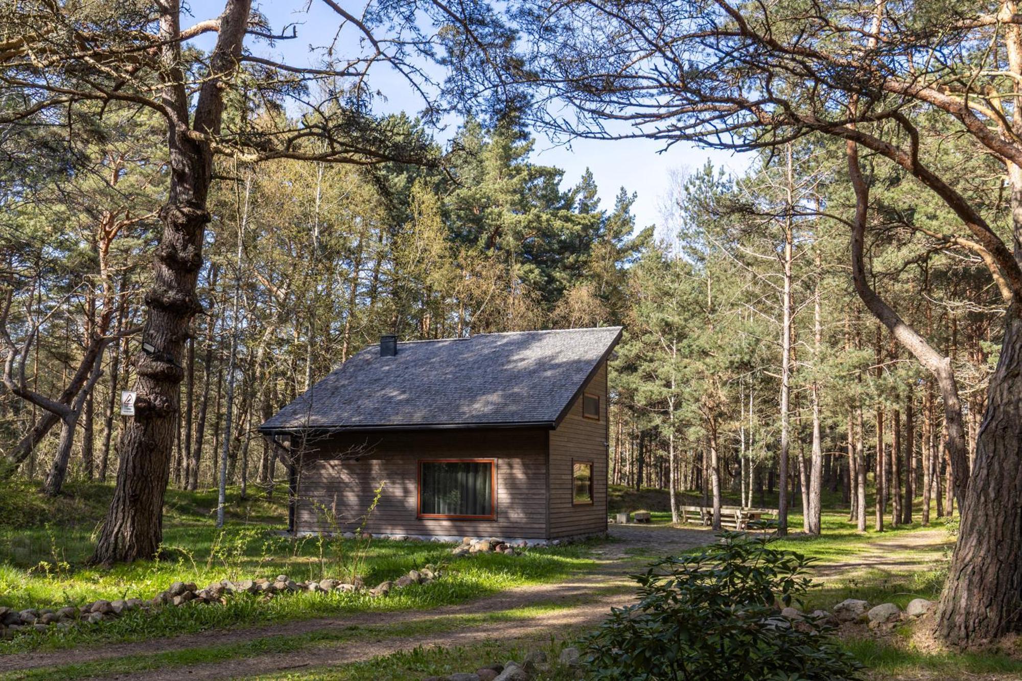 Roze Guest Houses Sklandas Bernati Exterior photo