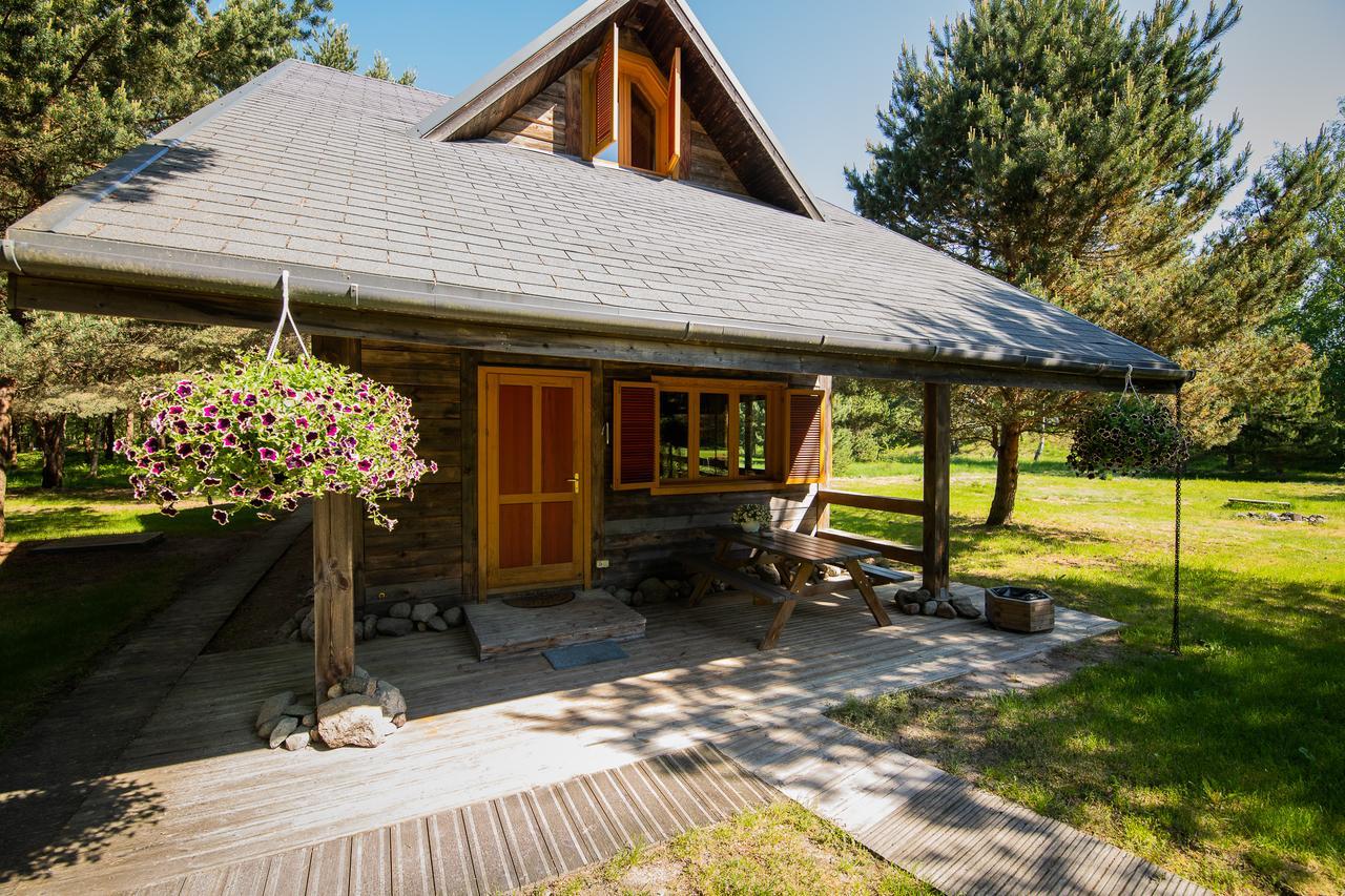 Roze Guest Houses Sklandas Bernati Exterior photo